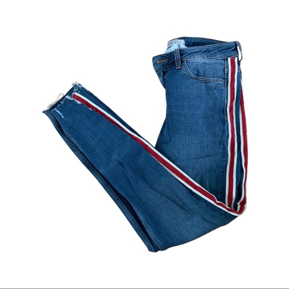 ZARA JEANS SIZE 4 US - Picture 3 of 4